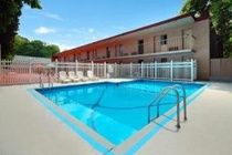 Comfort Inn & Suites Pittsburgh Ngoại thất bức ảnh